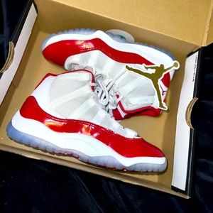 Kids Jordan 11 retro